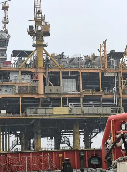 Offshore Oil Platforms Offshore Oil Platforms